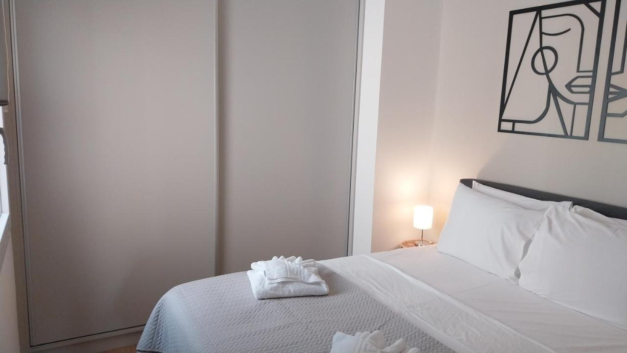 Uni Island - City Heart Suites 伊拉克利翁 外观 照片