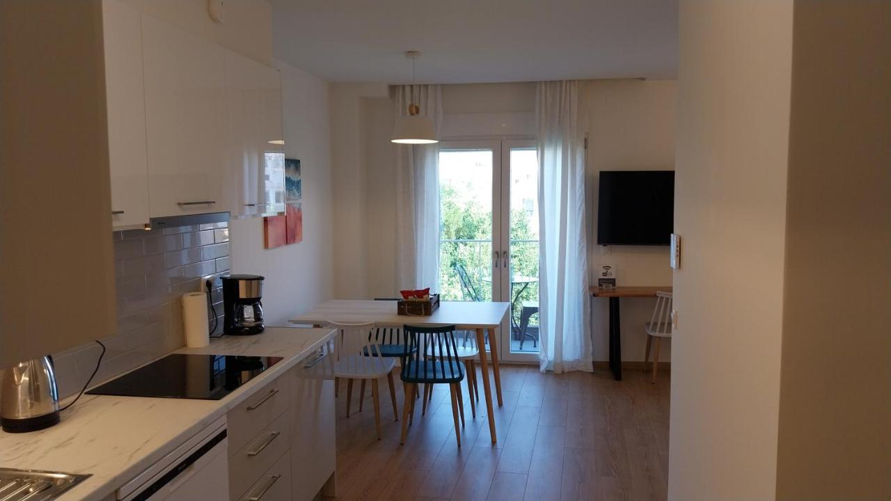 Uni Island - City Heart Suites 伊拉克利翁 外观 照片