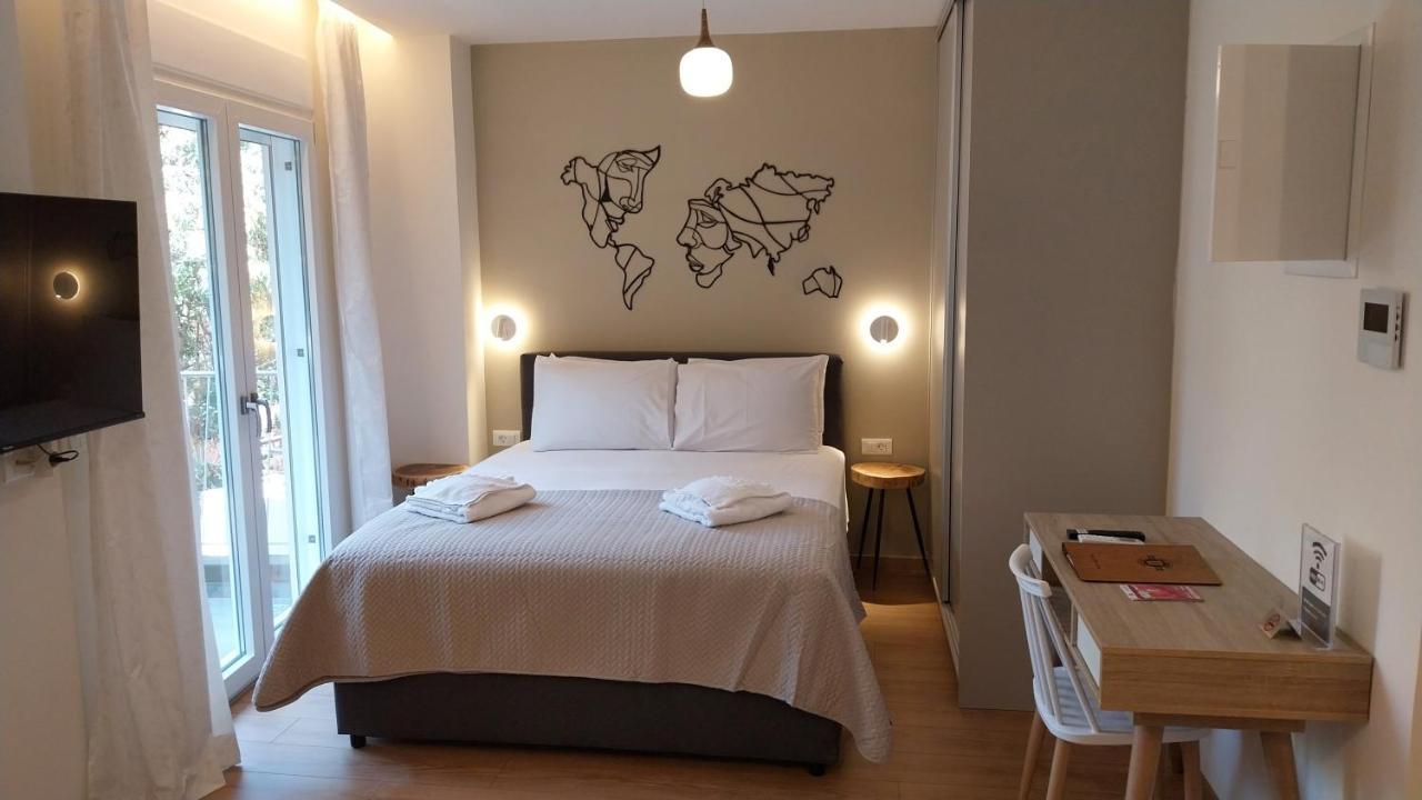Uni Island - City Heart Suites 伊拉克利翁 外观 照片